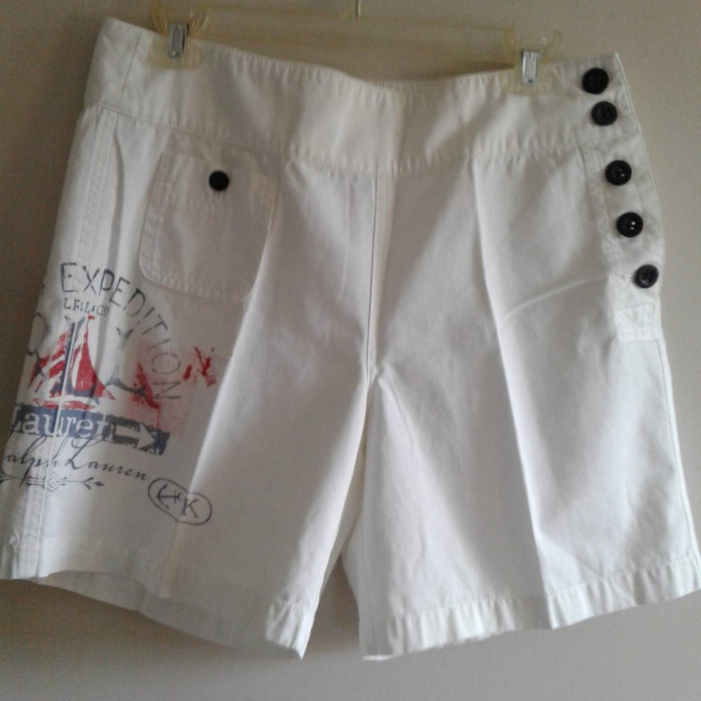 RALPH LAUREN JEANS COMPANY  White Marine Ladies Shorts Size 6